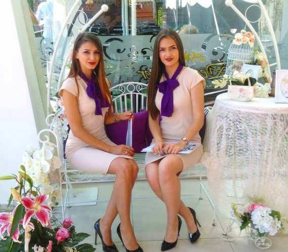 prime-hostess-3